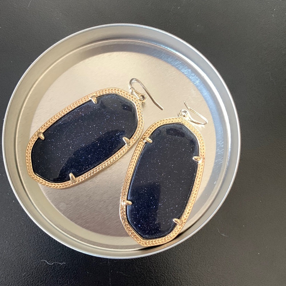 Kendra Scott earrings